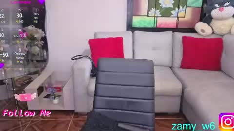 Snapshot of karla_cutee1 chatting on July 14, 10:21 am karla online show from July 14, 10:21 am
