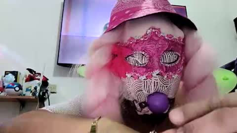 karlakush101 online show from February 5, 8:08 am