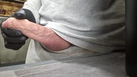 Snapshot of karlmeirio chatting on February 12, 6:51 am Daddy Karl online show from February 12, 6:51 am