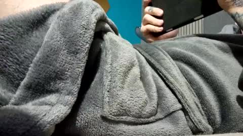 Snapshot of karlmeirio chatting on February 2, 6:56 am Daddy Karl online show from February 2, 6:56 am