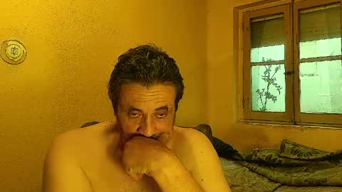 karlpal online show from April 8, 6:19 pm