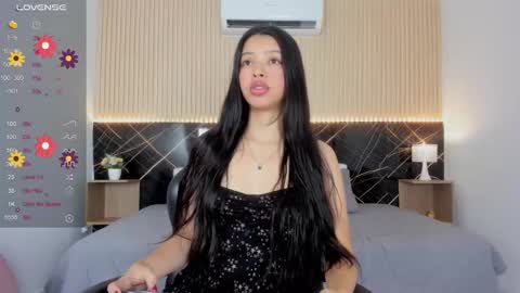 karol_cortes online show from February 19, 12:01 pm