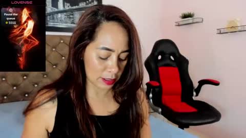 Snapshot of karol_deny chatting on June 20, 8:11 pm Karol D online show from June 20, 8:11 pm