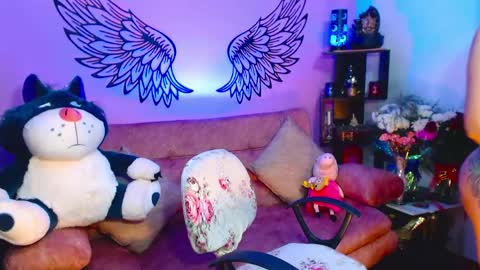 Snapshot of karol_kennedy chatting on May 17, 6:11 am Karol Kenedy online show from May 17, 6:11 am