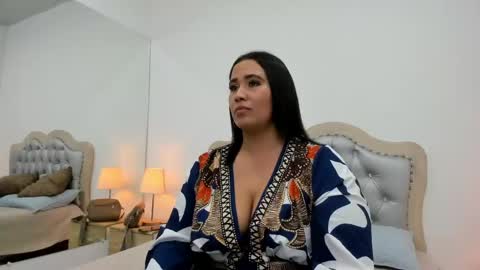 Karol Mercier online show from April 22, 4:37 am