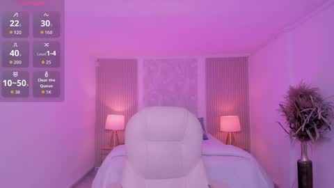 karol_priston online show from April 11, 3:44 am