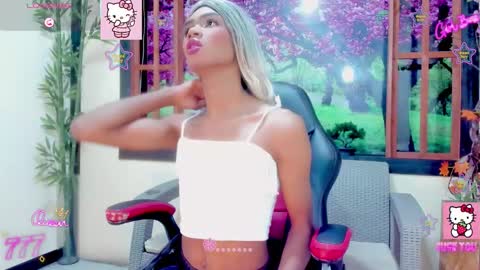 karol Vanessa   online show from March 19, 11:25 am