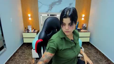 Karol and Luna online show from January 10, 7:15 pm