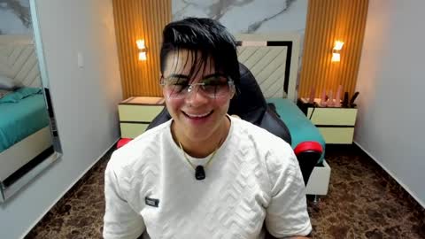 Karol and Luna online show from March 30, 7:37 pm