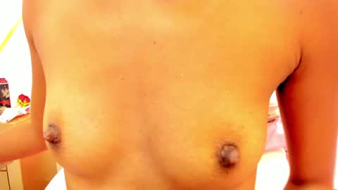 Snapshot of karolina_everton chatting on March 8, 11:39 pm Karolina online show from March 8, 11:39 pm