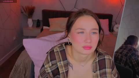 Karolina online show from April 7, 1:17 am