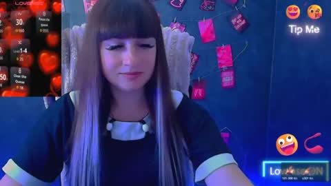 Caroline online show from June 16, 5:21 am