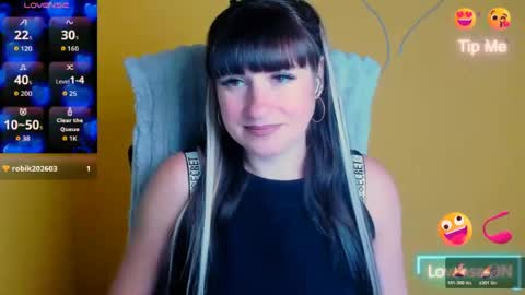 Caroline online show from June 21, 5:21 am