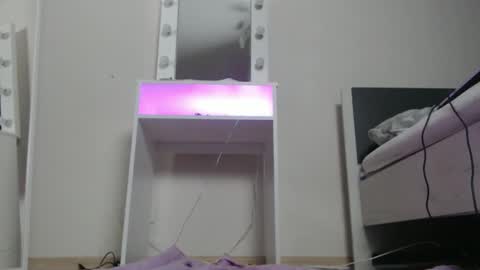 Karolinas777x online show from December 16, 6:24 pm