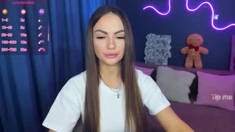 Karolina online show from March 15, 7:47 am