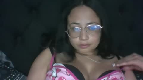 karoline_queen26 online show from February 27, 6:35 am