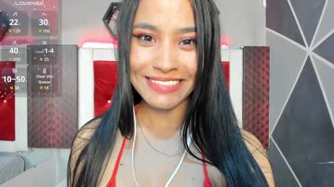 Snapshot of karoll014 chatting on January 17, 5:41 pm Karol online show from January 17, 5:41 pm