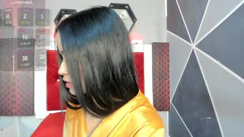 Snapshot of karoll014 chatting on January 22, 5:49 pm Karol online show from January 22, 5:49 pm