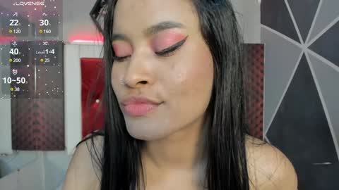 Snapshot of karoll014 chatting on February 4, 2:53 pm Karol online show from February 4, 2:53 pm