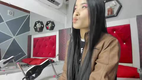 Snapshot of karoll014 chatting on March 3, 11:33 am Karol online show from March 3, 11:33 am