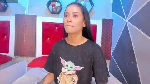 Snapshot of karoll014 chatting on September 15, 11:10 am Karol online show from September 15, 11:10 am