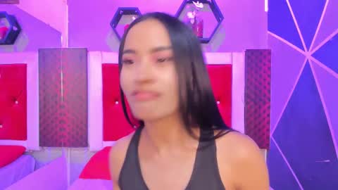 Snapshot of karoll014 chatting on September 27, 1:27 pm Karol online show from September 27, 1:27 pm