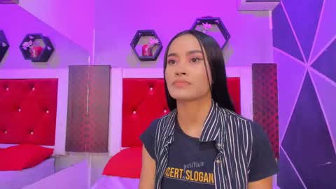 Snapshot of karoll014 chatting on September 30, 11:48 am Karol online show from September 30, 11:48 am