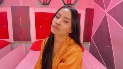 Snapshot of karoll014 chatting on November 11, 12:38 pm Karol online show from November 11, 12:38 pm