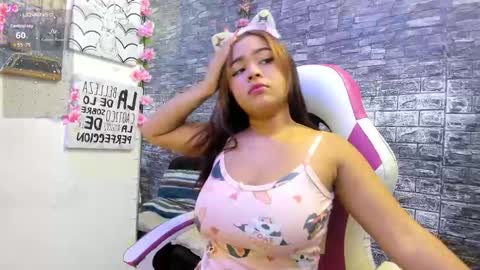 KAROLL online show from December 19, 1:07 pm