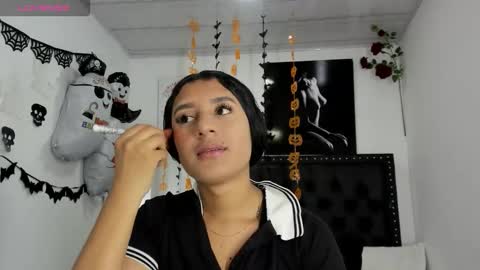 Karol online show from October 6, 7:11 pm