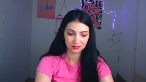Snapshot of karyna_joy chatting on June 16, 5:21 am Karyna online show from June 16, 5:21 am