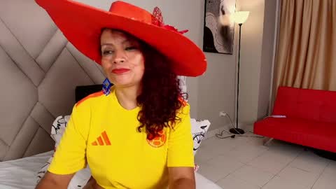 kasandra gomez online show from March 29, 3:01 pm