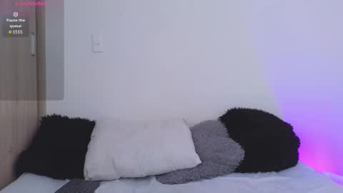 Snapshot of kasey____ chatting on December 15, 7:07 pm kasey online show from December 15, 7:07 pm