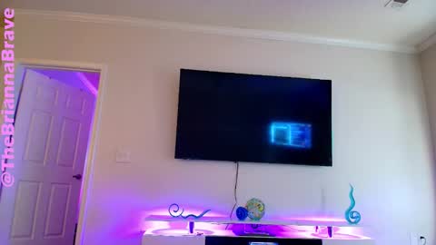 BriannaBrave online show from February 10, 7:29 pm