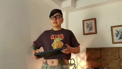 kat paradisse online show from April 19, 11:31 am