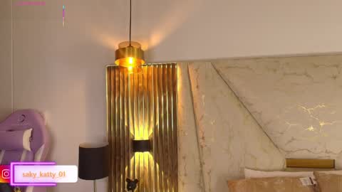 Saky online show from April 7, 11:15 pm