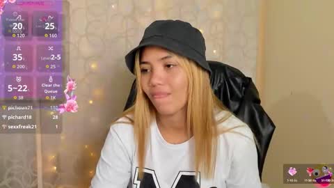 kata22sofia online show from December 1, 3:06 pm