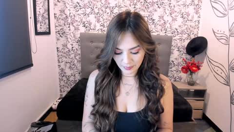 Snapshot of katahoot_ chatting on December 29, 5:10 am K A T A H O O T online show from December 29, 5:10 am