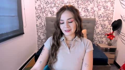 Snapshot of katahoot_ chatting on February 1, 7:44 pm K A T A H O O T online show from February 1, 7:44 pm