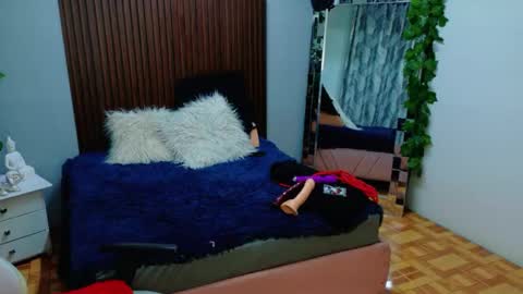 Snapshot of kataleya_29 chatting on June 6, 12:43 pm kate online show from June 6, 12:43 pm
