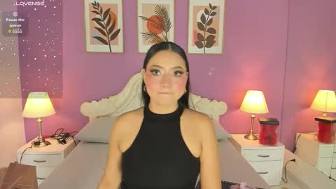 Kiara  online show from March 26, 12:00 pm