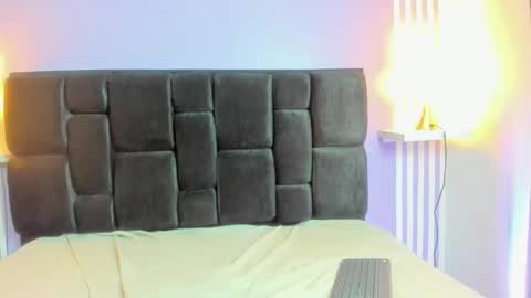 kataleyavillalobos online show from March 8, 2:04 am