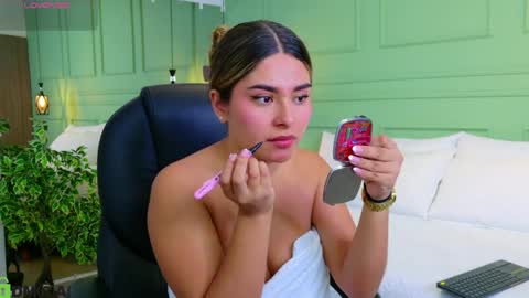 Kat online show from April 1, 11:55 am