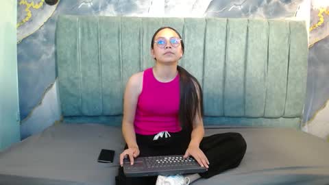 Katalina online show from February 28, 8:21 pm