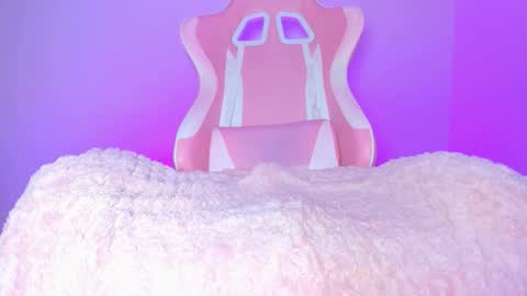 katalinaferreirax online show from December 20, 9:44 pm