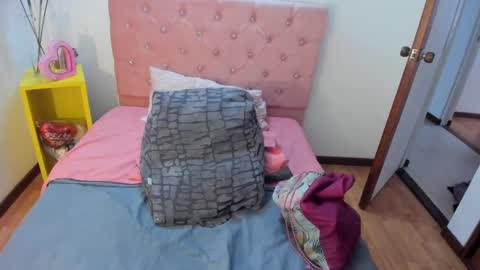 katalyna online show from January 7, 4:05 pm