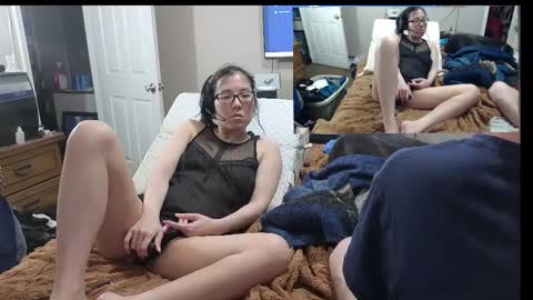 Kat and Crown online show from March 16, 5:44 am