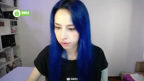 Maca online show from April 21, 2:01 pm