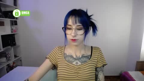 Snapshot of katara_a chatting on April 24, 2:30 pm Maca online show from April 24, 2:30 pm