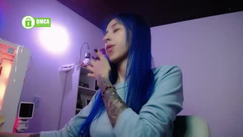 Snapshot of katara_a chatting on May 14, 1:01 am Maca online show from May 14, 1:01 am
